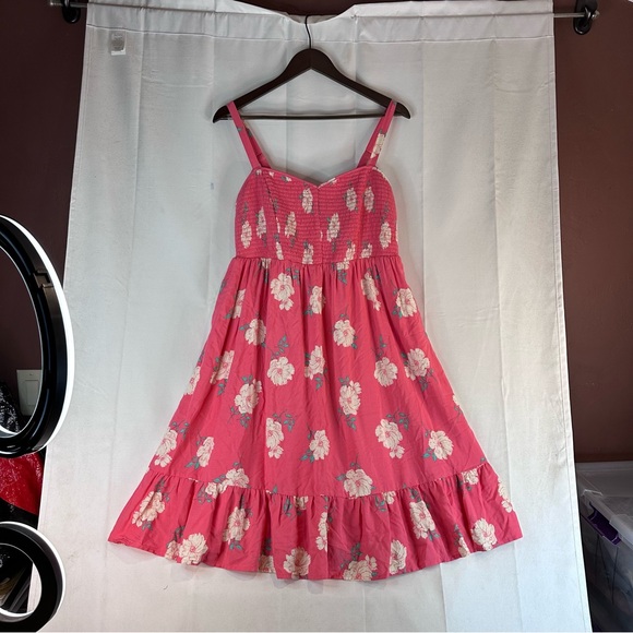 TORRID Women’s Size 1 1X 14-16 Dress Sundress Smocked Stretch Floral NWT Lined - Picture 2 of 16